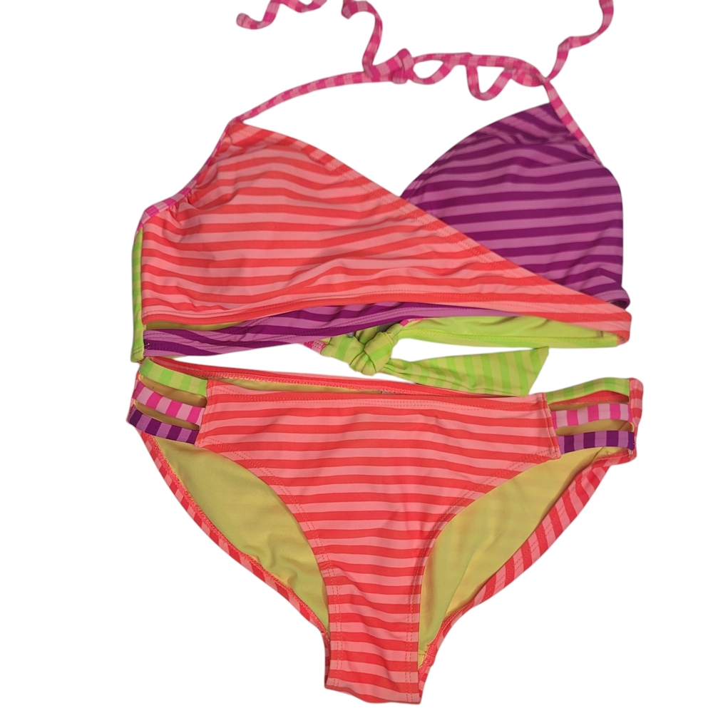 💗 $5 in BUNDLE💗Striped Two Piece Swim Set
